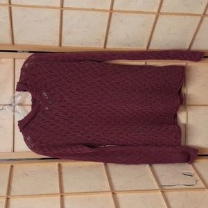 Aventura maroon sweater hoodie size L